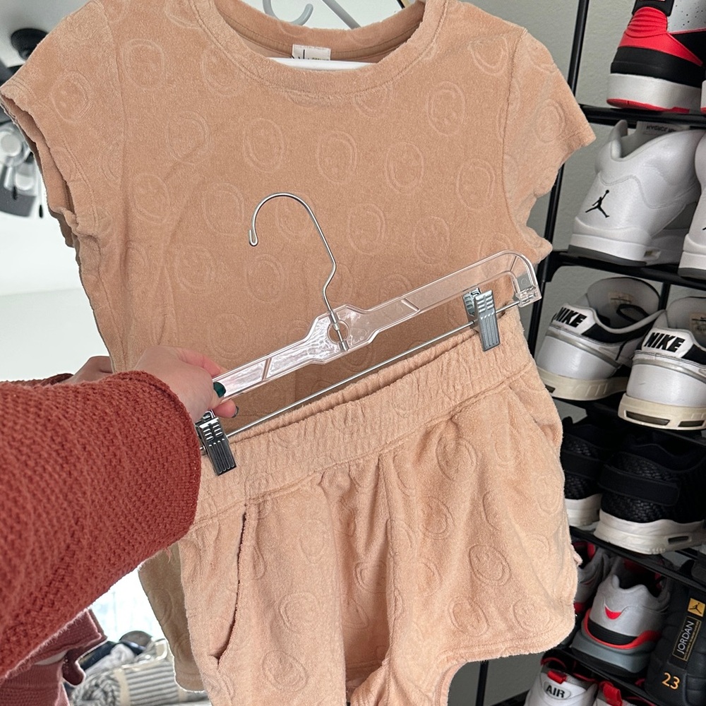 Smiley Aerie Matching Shirt and Shorts Set